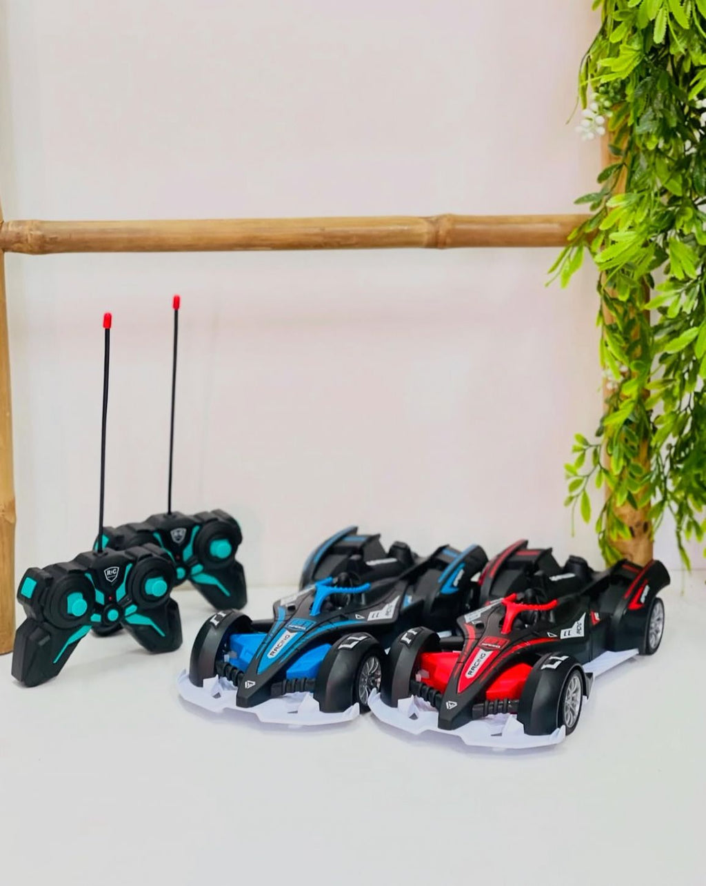 Remote Control Spray Racing Stunt Car 1:12 Scale with Lights Drift and Spray for Kids (3+ Years)